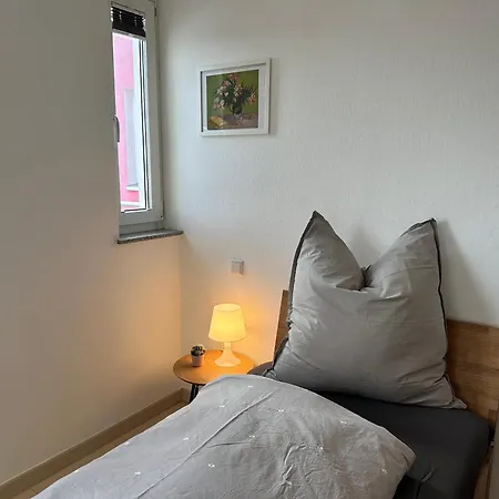 Modernes Business Penthouse Stuttgart-schönaich, 6 Schlafzimmer, 9 Einzelbetten, Messe, A81