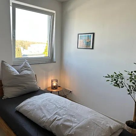 Apartament Modernes Business Penthouse Stuttgart-sindelfingen, 6 Schlafzimmer, 9 Einzelbetten, Messe, A81 Schönaich